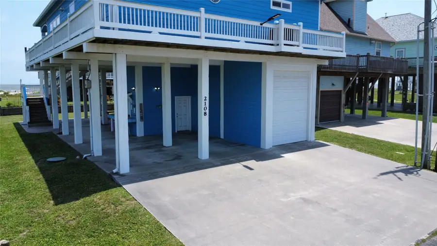 2108 Mills, Crystal Beach, TX 77650 - Image #3