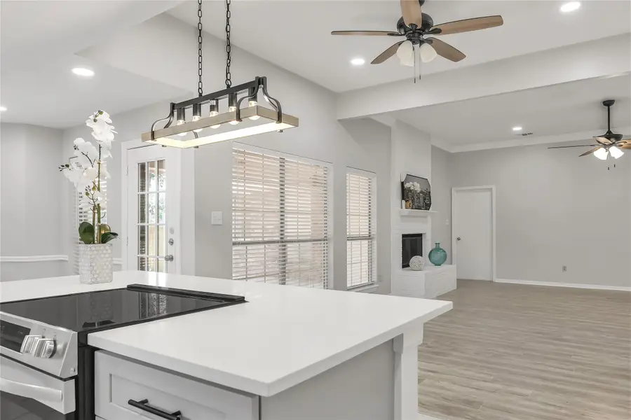 2013 Cobblestone Lane, Bryan, TX 77807 - Image #2