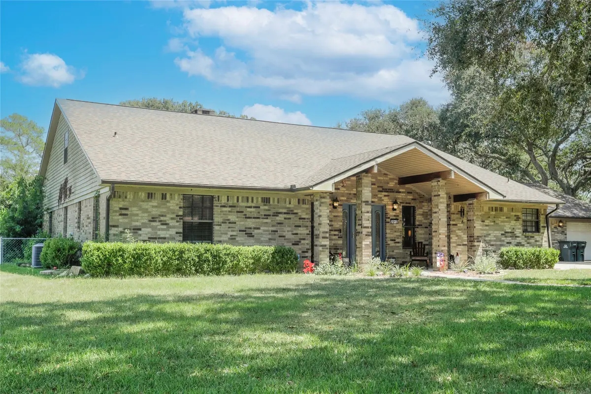 2012 Wilson Road, El Campo, TX 77437 - Image #1