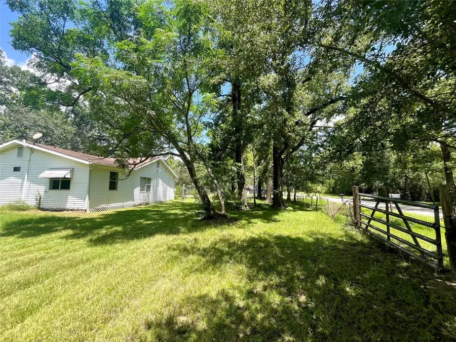 50 3rd Street, Shepherd, TX 77371 - Image #2