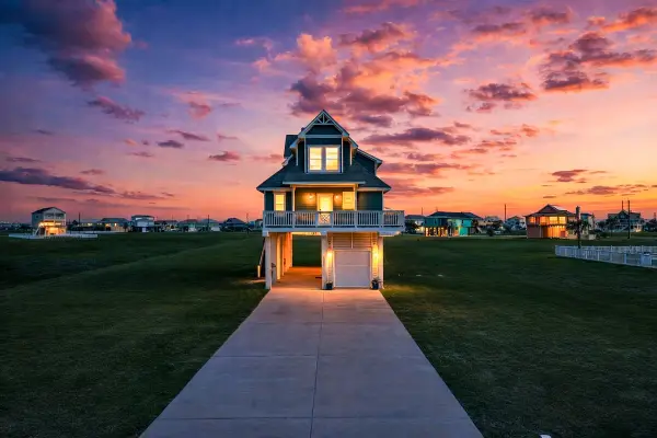 4003 Kiva Road, Galveston, TX 77554