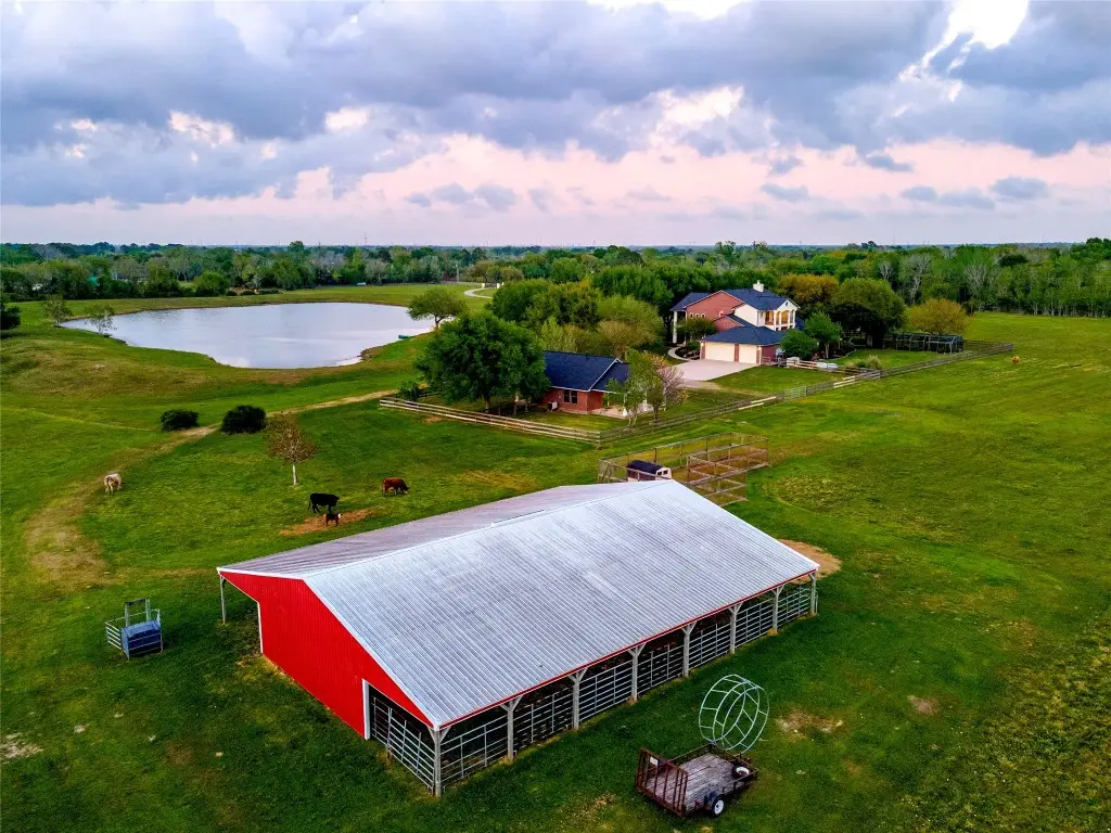 8211 Deats Lane, Dickinson, TX 77539 - #1