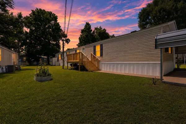 13053 Oak Manor Court, Willis, TX 77318