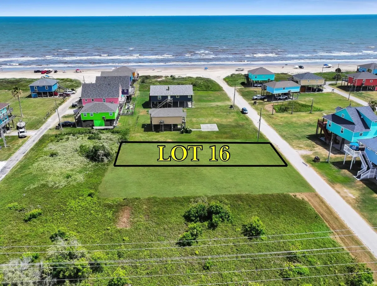 986 Smith Drive, Gilchrist, TX 77617 - #1