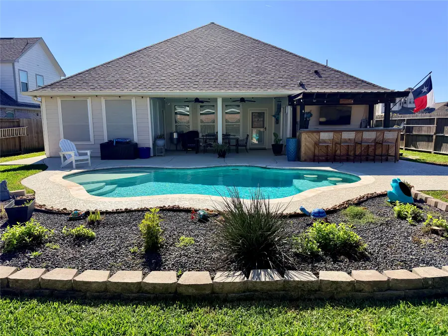 211 Brazos Drive, Baytown, TX 77523 - #2