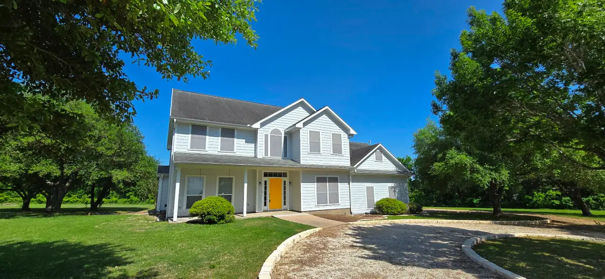 8660 Cedar Hill Road, Brenham, TX 77833 - Image #1