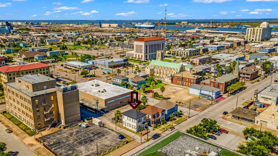 811 24th Street, Galveston, TX 77550 - #2