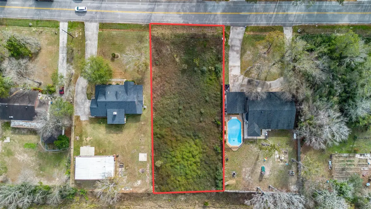 1012 Chateau Woods Parkway Drive, Conroe, TX 77385 - Image #1