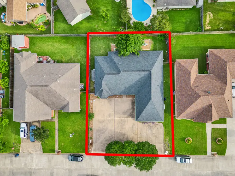 1717 24th Avenue, Texas City, TX 77590 - #2