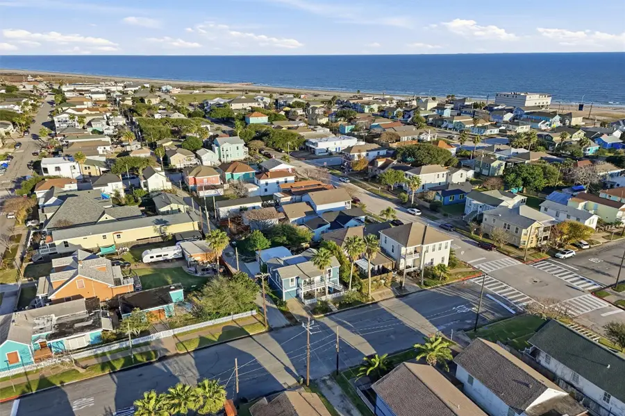 1314 15th Street, Galveston, TX 77550 - Image #2