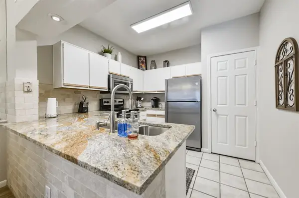 1330 Old Spanish Trail #8104, Houston, TX 77054