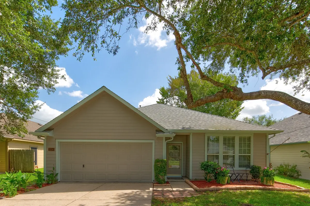 314 Clear Creek Avenue, League City, TX 77573 - #1
