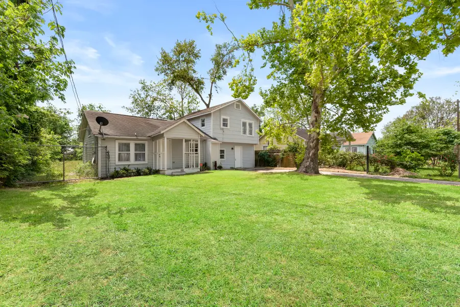 1016 Apache Street, Houston, TX 77022 - Image #3