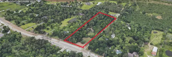 1408 N Main Street, Highlands, TX 77562