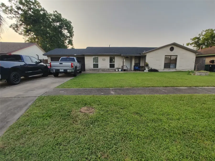9711 Ebb Street, Houston, TX 77089 - Image #2
