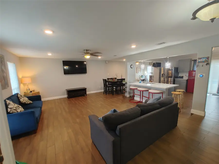 9711 Ebb Street, Houston, TX 77089 - Image #3