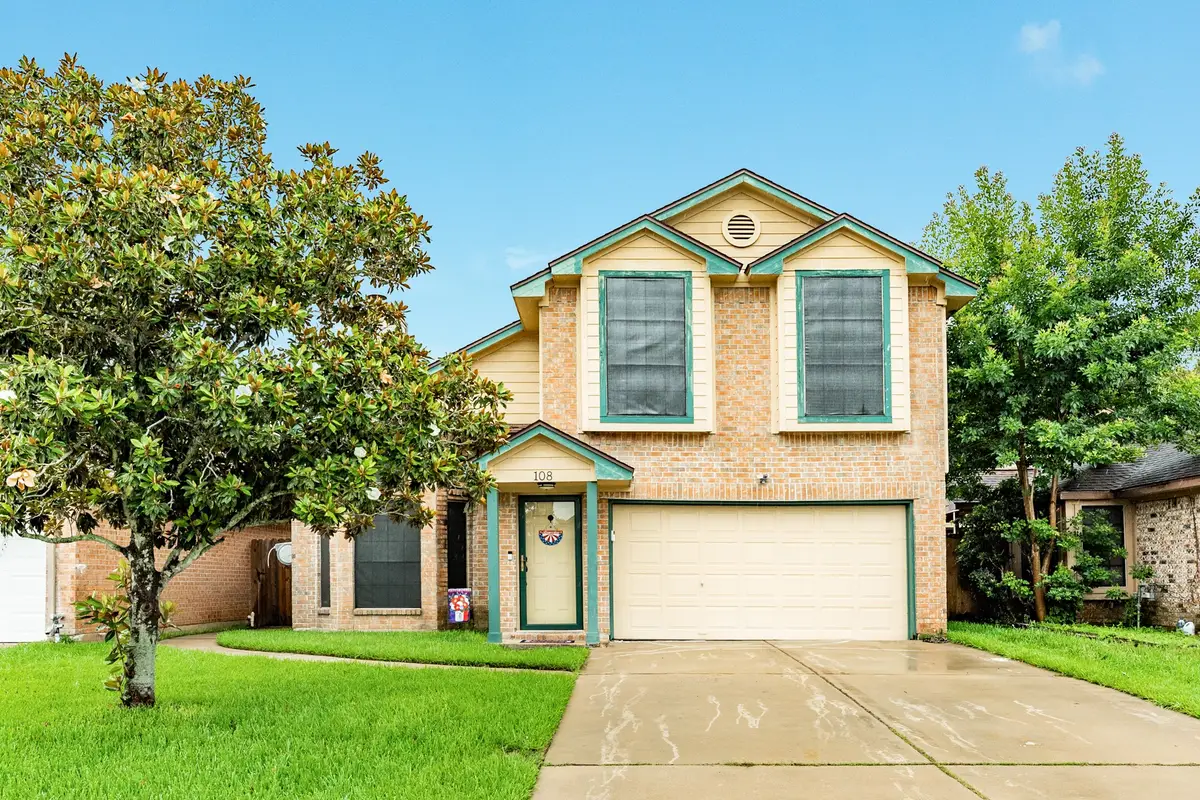 108 Coffee Lane, Lake Jackson, TX 77566 - #1