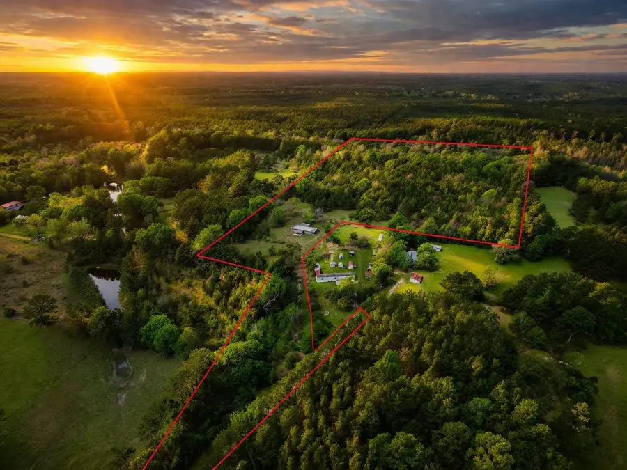 317 County Road 4392, Hillister, TX 77624 - #2