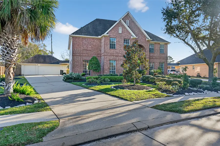 8502 Beacon Bend Lane, Pearland, TX 77584 - Image #2