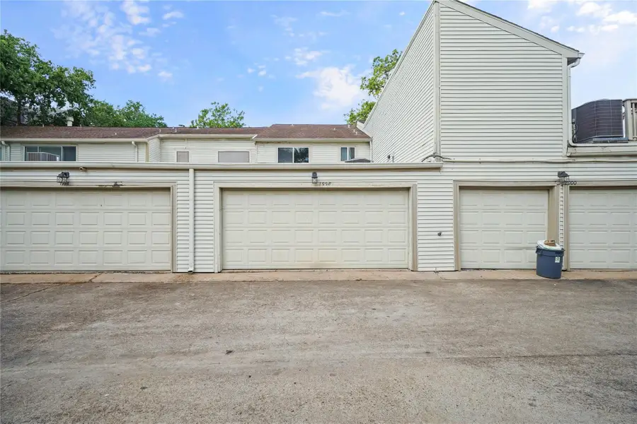 1998 Augusta Drive, Houston, TX 77057 - Image #2