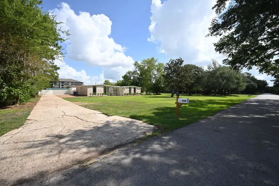 14420 Westway Lane, Houston, TX 77077 - Image #2