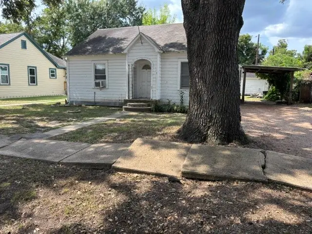 1110 San Jacinto Street, Rosenberg, TX 77471 - #3