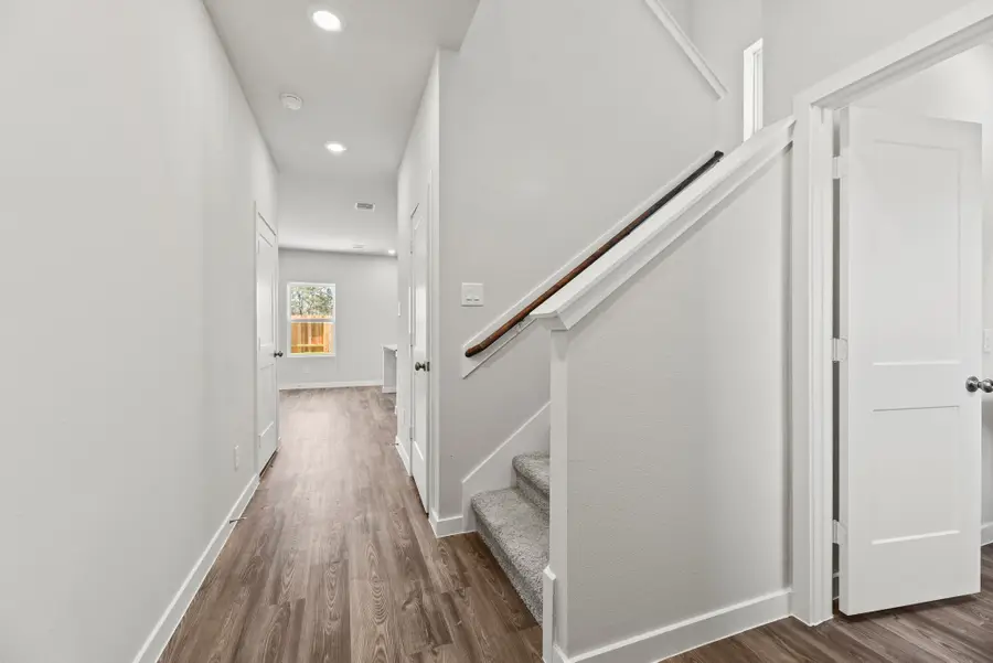 10705 Blocker Court, Bryan, TX 77801 - Image #2