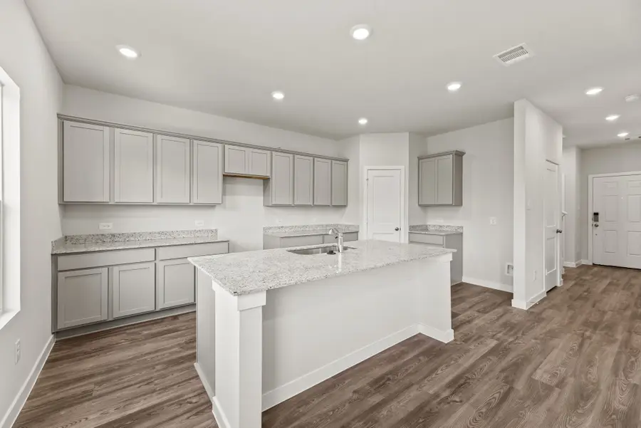 10705 Blocker Court, Bryan, TX 77801 - Image #3