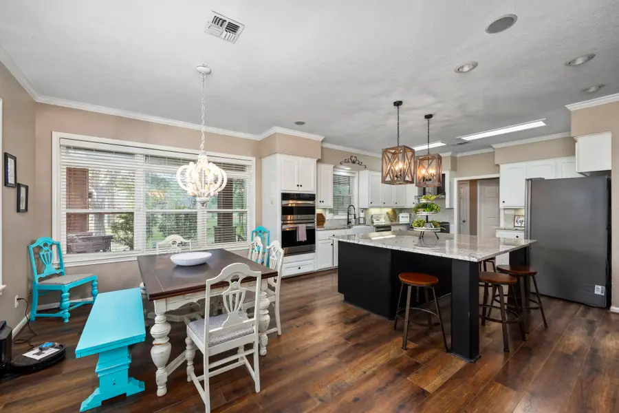 1054 County Road 156, Columbus, TX 78934 - Image #2