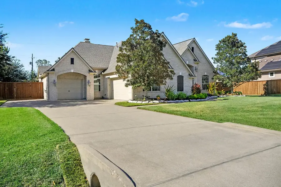 2296 Lakeway Drive, Friendswood, TX 77546 - #2