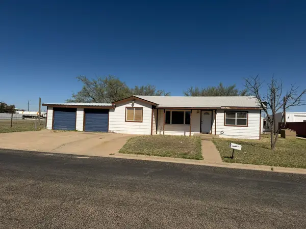 704 SW Avenue A, Andrews, TX 79714