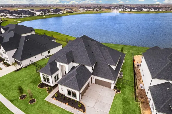 1783 Lake Crest Lane, Friendswood, TX 77546