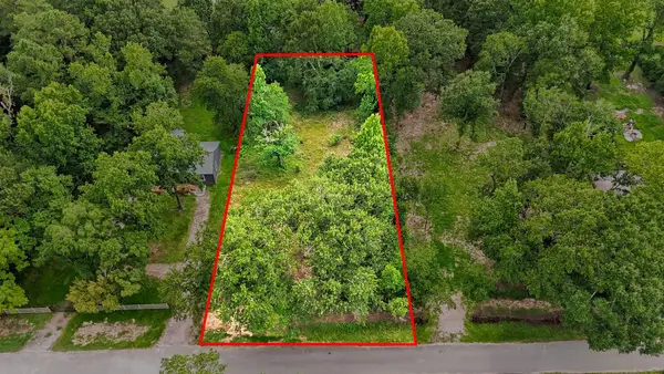10924 L And M Road, Montgomery, TX 77316