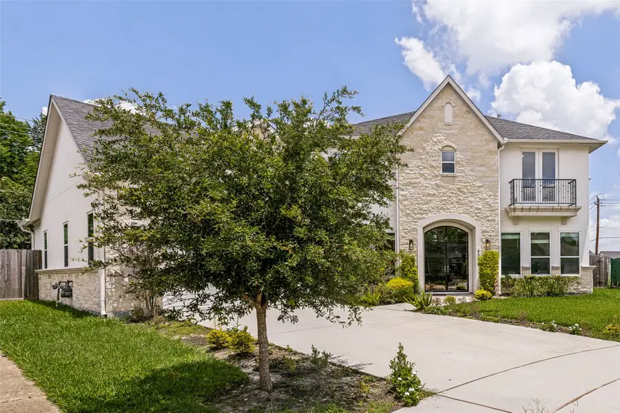 8002 N Circle Drive, Houston, TX 77071 - #3