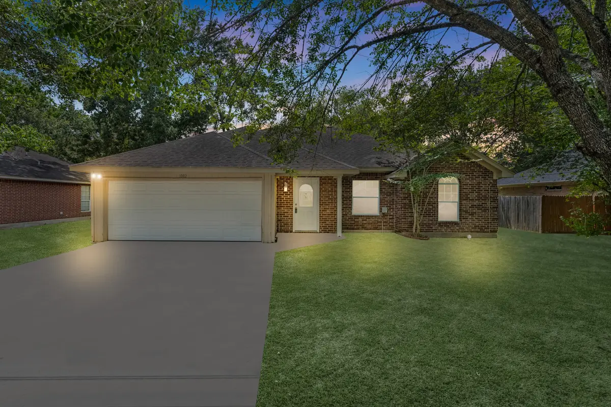 1002 Shell Avenue, Cleveland, TX 77327 - #1