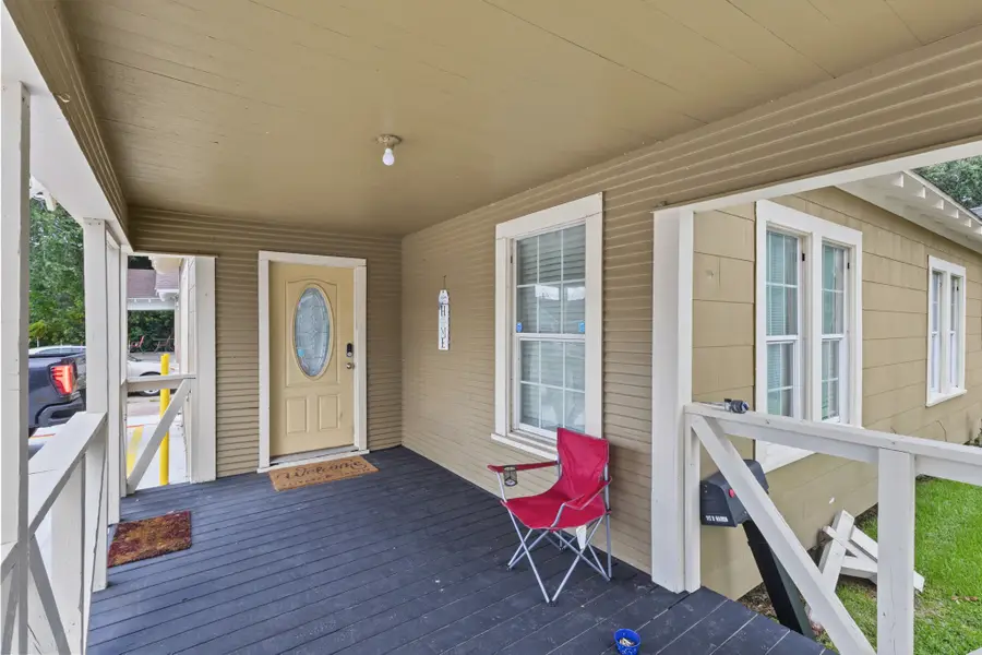 1117 Marion Street, Port Neches, TX 77651 - #2