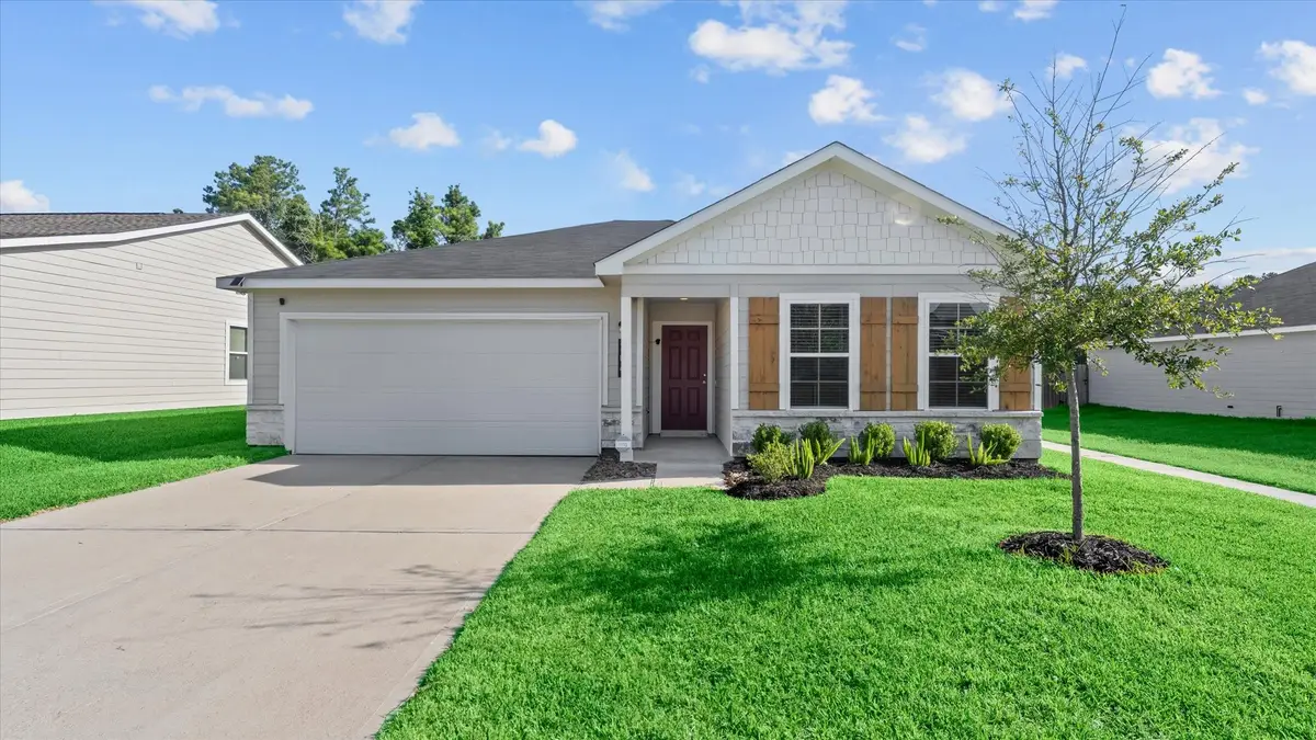 304 Del Monte Drive, Huntsville, TX 77320 - #1
