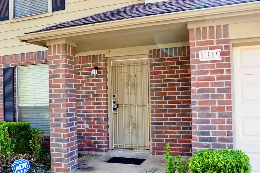 1319 Hollowood Lane, Missouri City, TX 77489 - #3