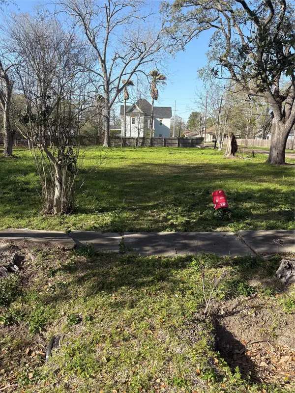 1110 Pipkin Street, Beaumont, TX 77705