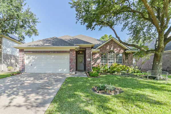 18422 Cobblestone Drive, Cypress, TX 77429
