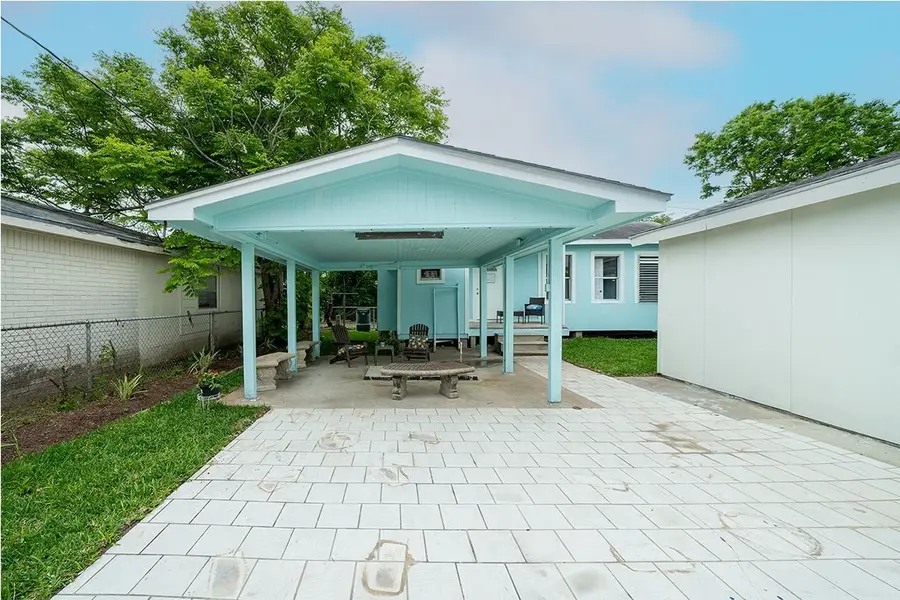 4923 Bernardo De Galvez, Galveston, TX 77551 - Image #2