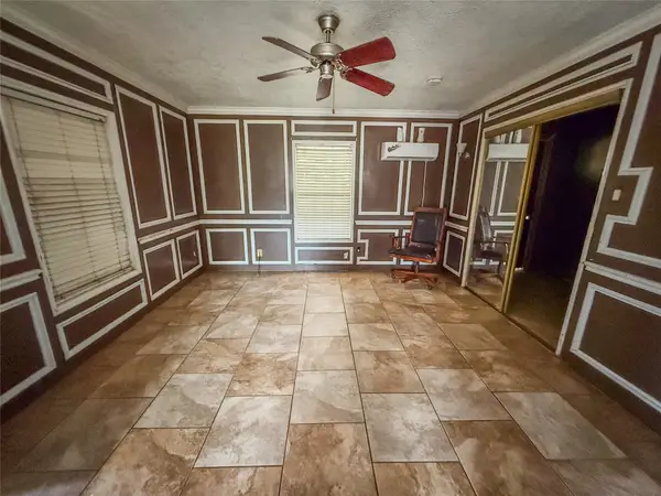 14312 Hillsboro Street, Houston, TX 77015