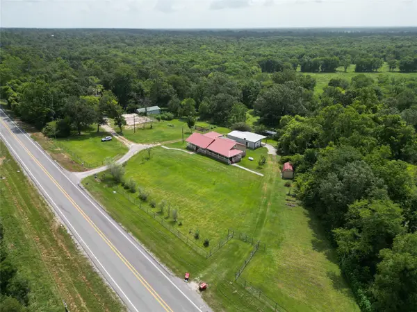 2266 Fm 1008, Dayton, TX 77535