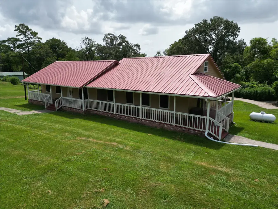 2266 Fm 1008, Dayton, TX 77535 - #2