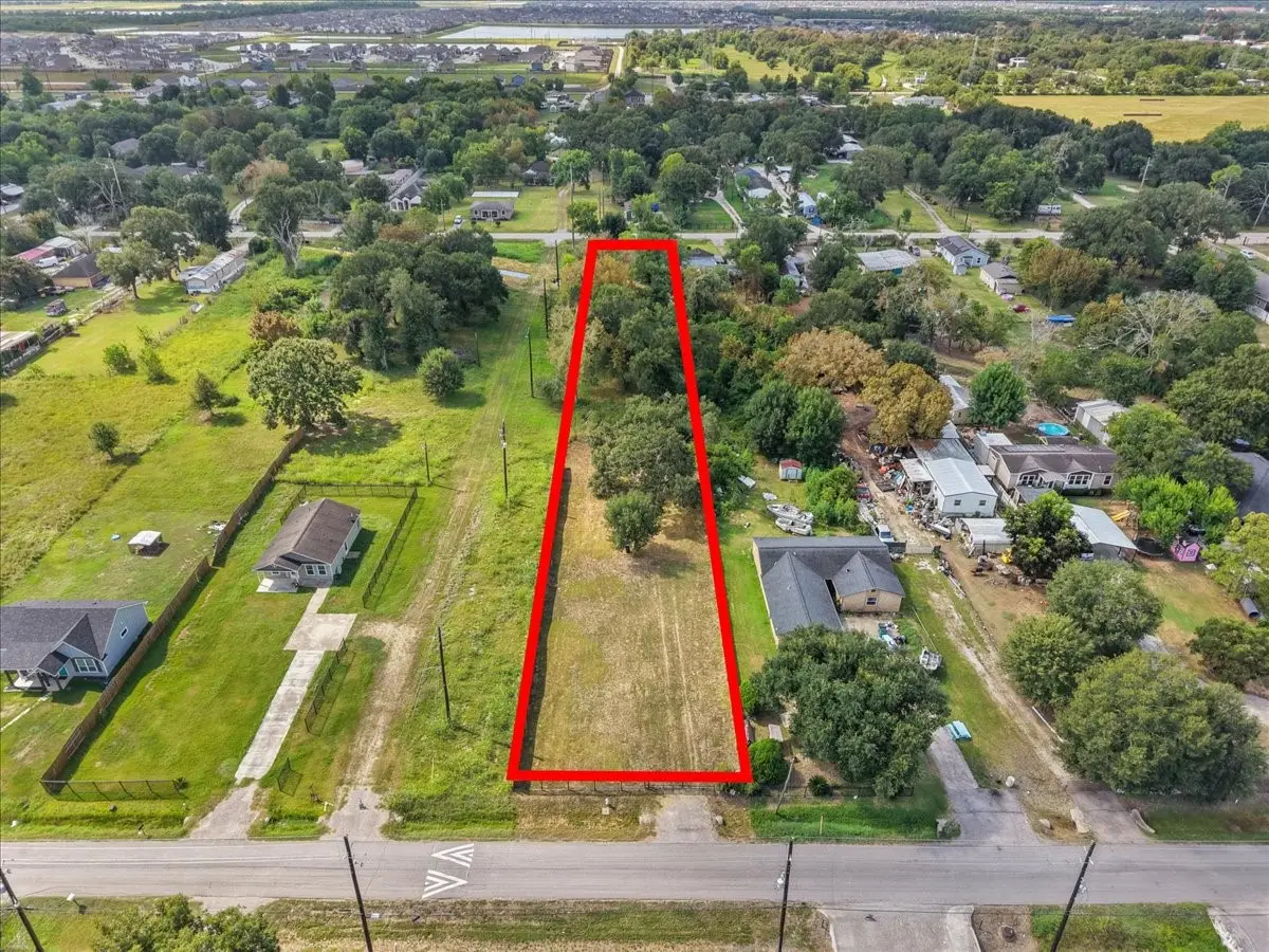 542 N Pine Street, Arcola, TX 77583 - #1