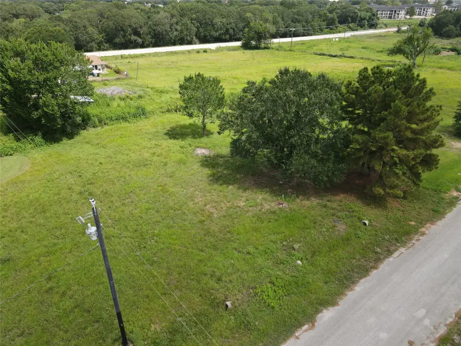 518 Cindy Lane, Prairie View, TX 77445 - #3