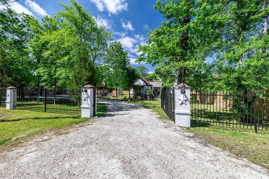 15395 Coaltown Road, Willis, TX 77378 - Image #2