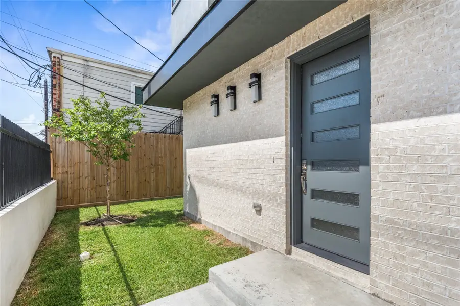 4208 Driscoll Street, Houston, TX 77098 - #2