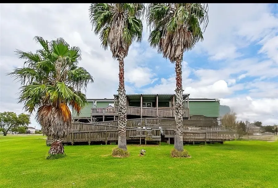 5440 Mechanic Street, Sabine Pass, TX 77655 - #2