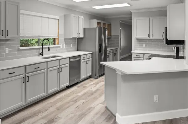 10905 Claywood Drive, Austin, TX 78753